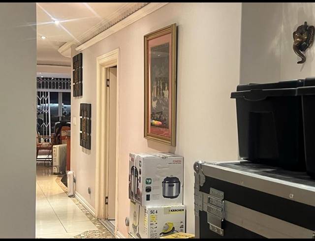 3 BEDROOM APARTMENT FOR SALE IN UMHLANGA RIDGE